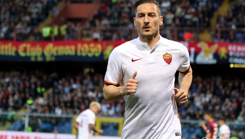E’Ufficiale: Francesco Totti indosserà la maglia della Roma per un’ultima stagione.