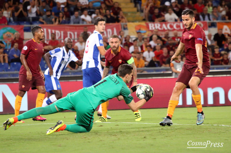 Champions League: Il Porto vince all'Olimpico 3-0 contro la Roma [Foto Cosimo Martemucci]