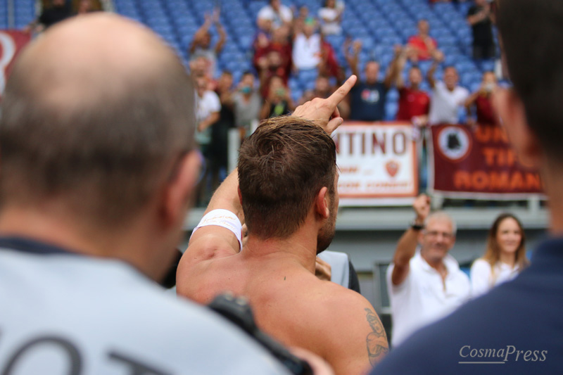 Totti porta il sole sull'Olimpico, Roma Sampdoria 3-2 [foto Martemucci]