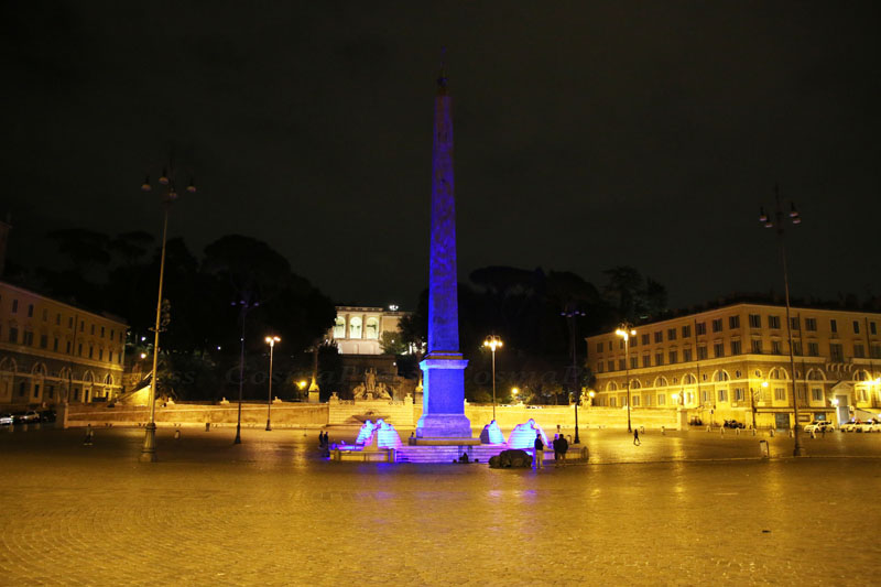 La fontana dei leoni di Piazza del Popolo