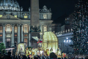 Accensione_Albero_Vaticano (4)