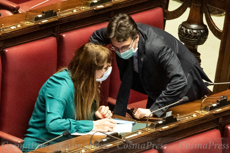 Deputies of the Italian Republic in Parliament with mask